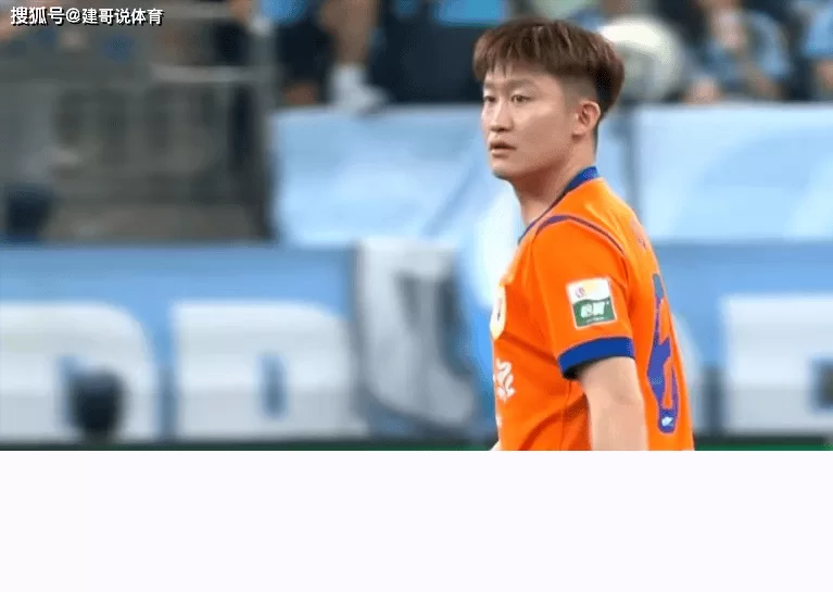2-1！王彤补时读秒丢球！韩鹏兄弟遭戏耍！泰山关系户再成笑柄_比赛_鹏城_深圳